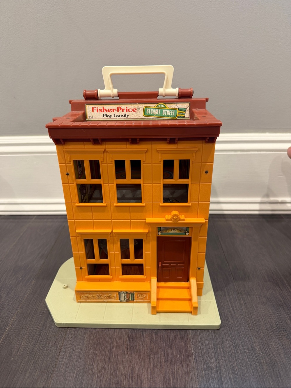 VINTAGE 1974 Fisher-Price Little People Sesame Street Hooper’s Store Pretend Pla - Picture 13 of 14